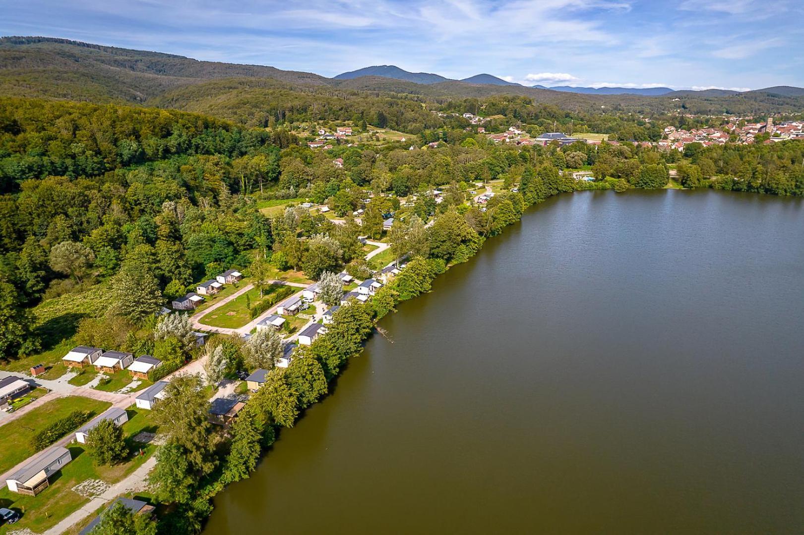 Camping Les Ballastieres - Vosges Du Sud Champagney Exteriör bild